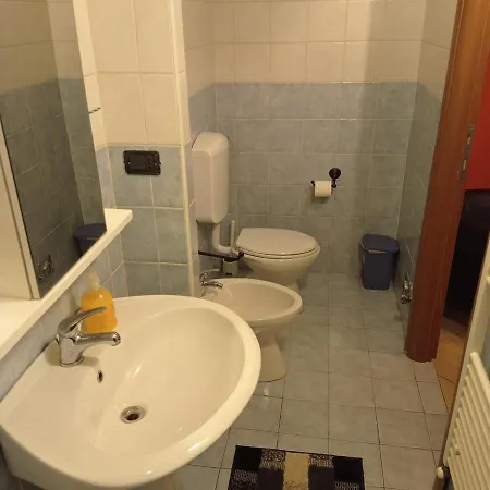 Rosso Mattone Bed & Breakfast *
